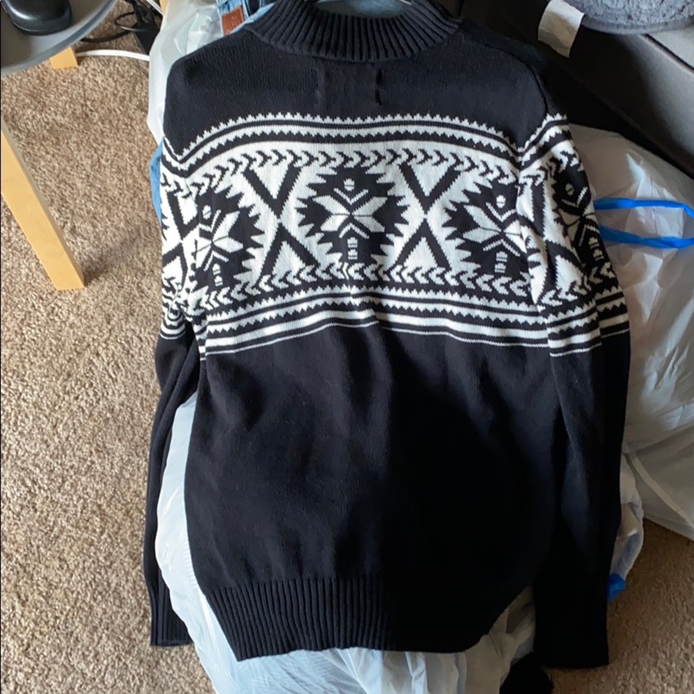 Sweater - Picture 2 of 2